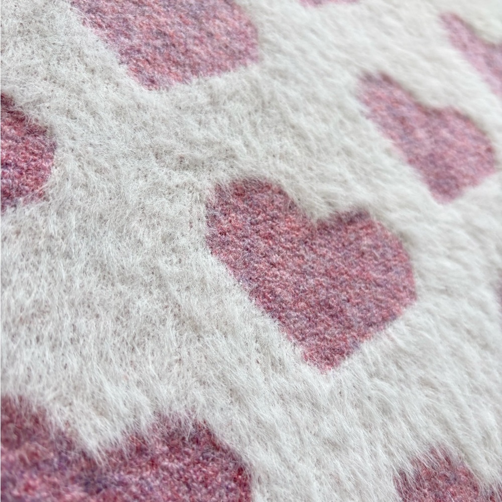 NWT Absolutely Small Fuzzy Crew Neck Pink and White Heart Sweater With Pearls - Picture 6 of 7